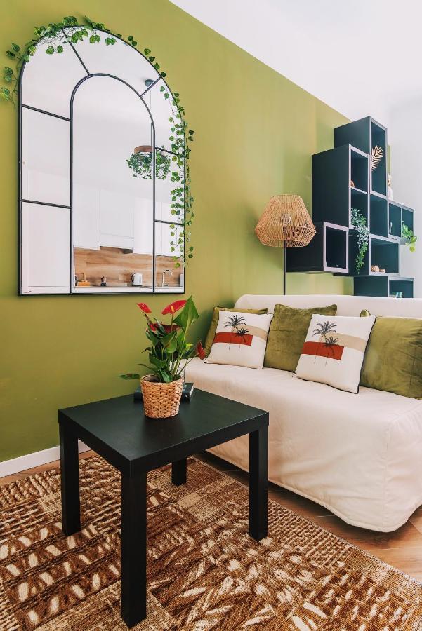 New Jungle & Charming Flat - Zona De Angeli Lägenhet Milano Exteriör bild