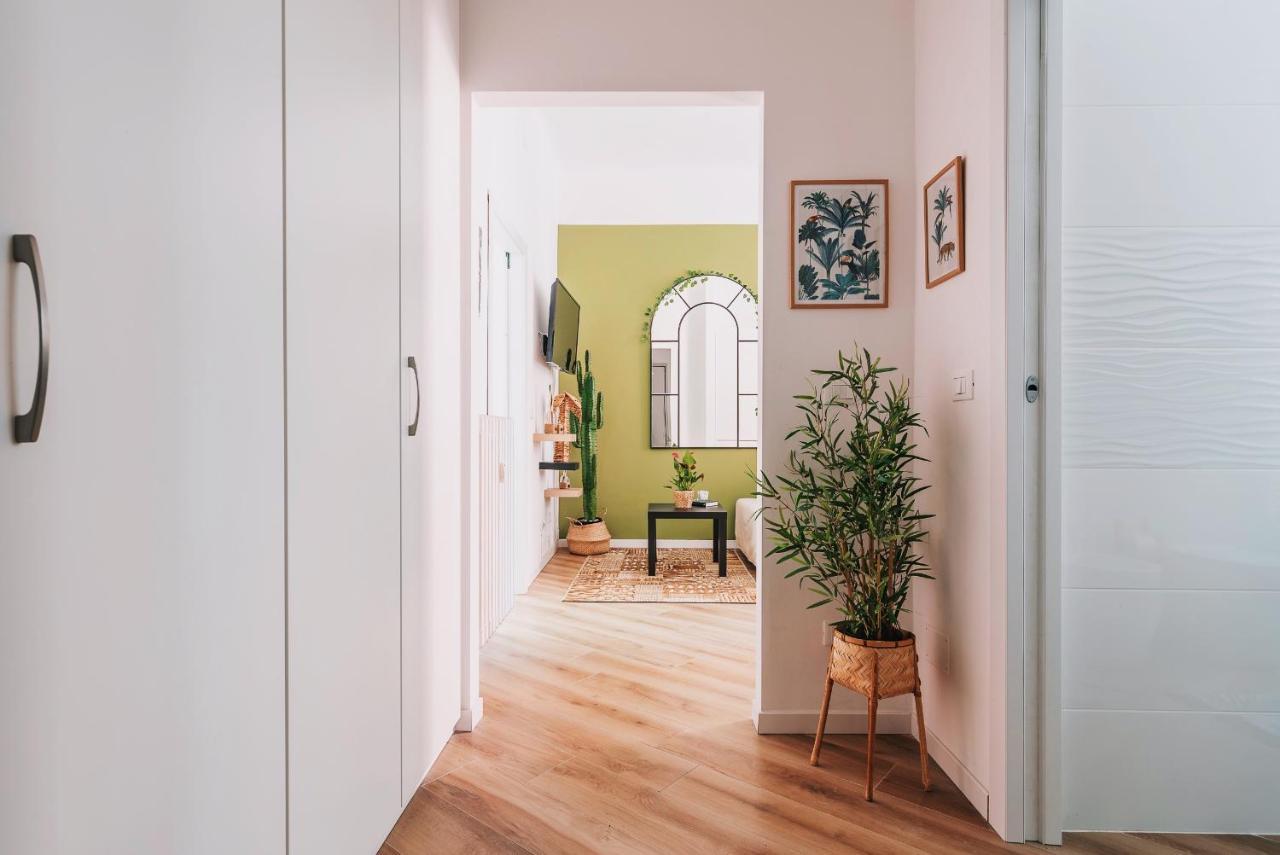 New Jungle & Charming Flat - Zona De Angeli Lägenhet Milano Exteriör bild