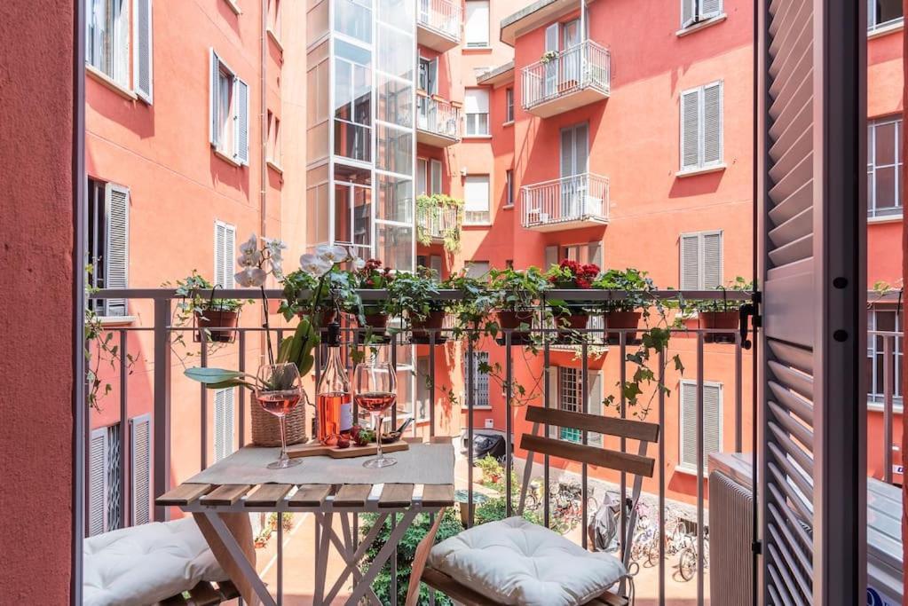 New Jungle & Charming Flat - Zona De Angeli Lägenhet Milano Exteriör bild