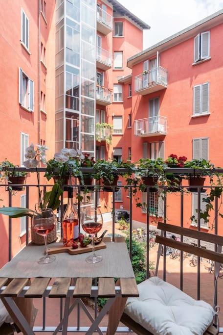 New Jungle & Charming Flat - Zona De Angeli Lägenhet Milano Exteriör bild